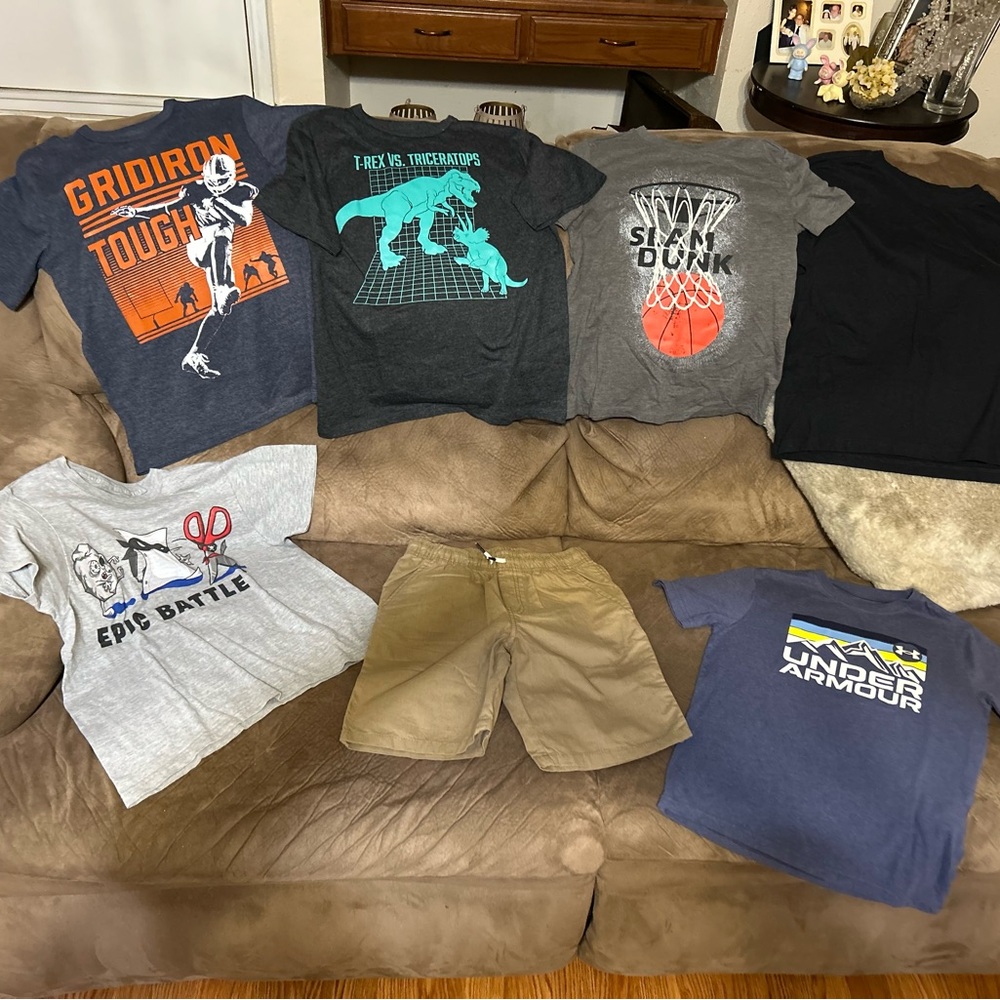 Graphic T-Shirts and Khaki Shorts Set